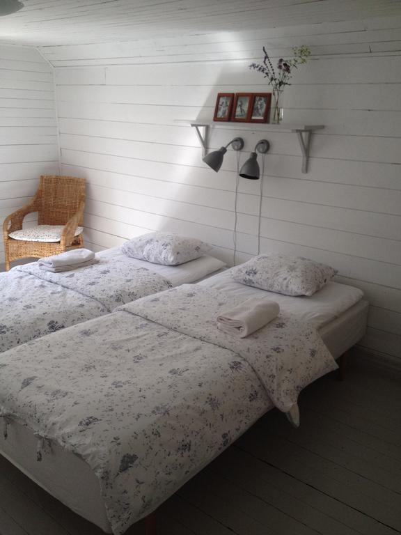 Bed and Breakfast Saebyholms Gard Лахольм Номер фото