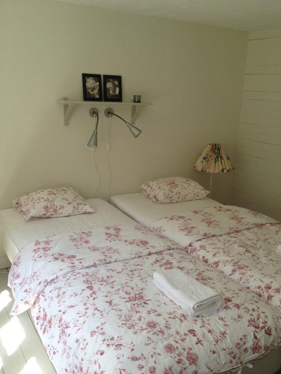 Bed and Breakfast Saebyholms Gard Лахольм Номер фото