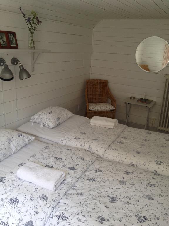 Bed and Breakfast Saebyholms Gard Лахольм Номер фото